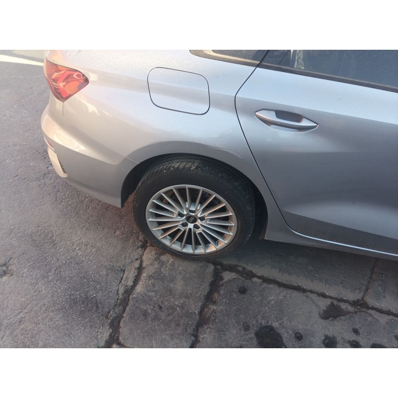 Recambio de amortiguador trasero derecho para audi a3 limousine (8ys, 8ym) 30 tdi referencia OEM IAM   