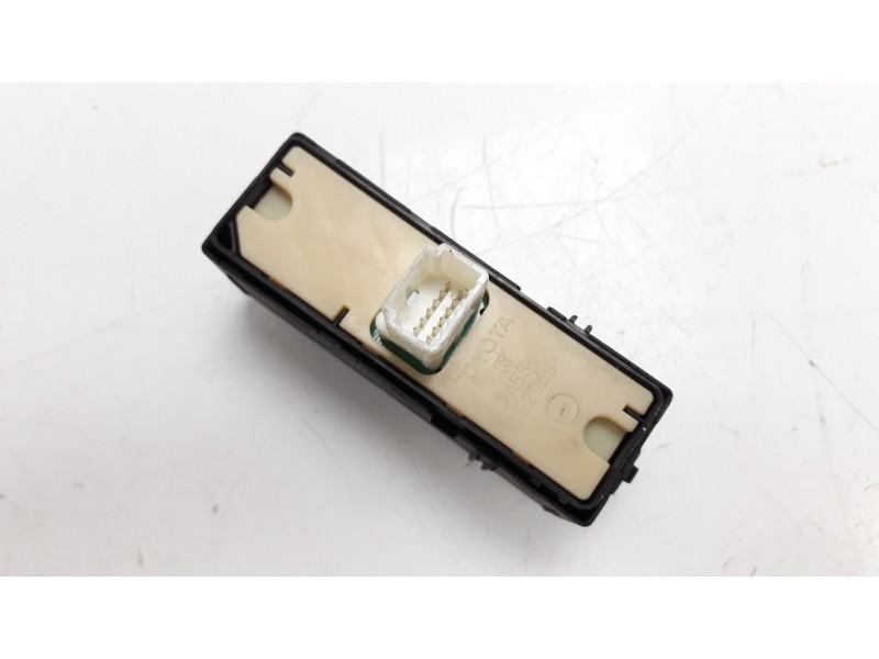 Recambio de mando elevalunas delantero derecho para lexus rx 3.5 v6 24v cat referencia OEM IAM   