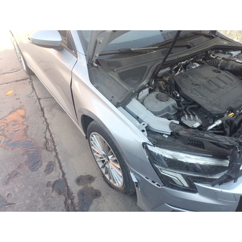 Recambio de amortiguador delantero derecho para audi a3 limousine (8ys, 8ym) 30 tdi referencia OEM IAM   