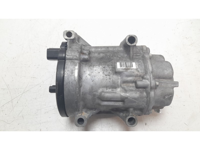 Recambio de compresor aire acondicionado para toyota corolla station wagon (_e21_) 2.0 hybrid (mzeh12) referencia OEM IAM 042400