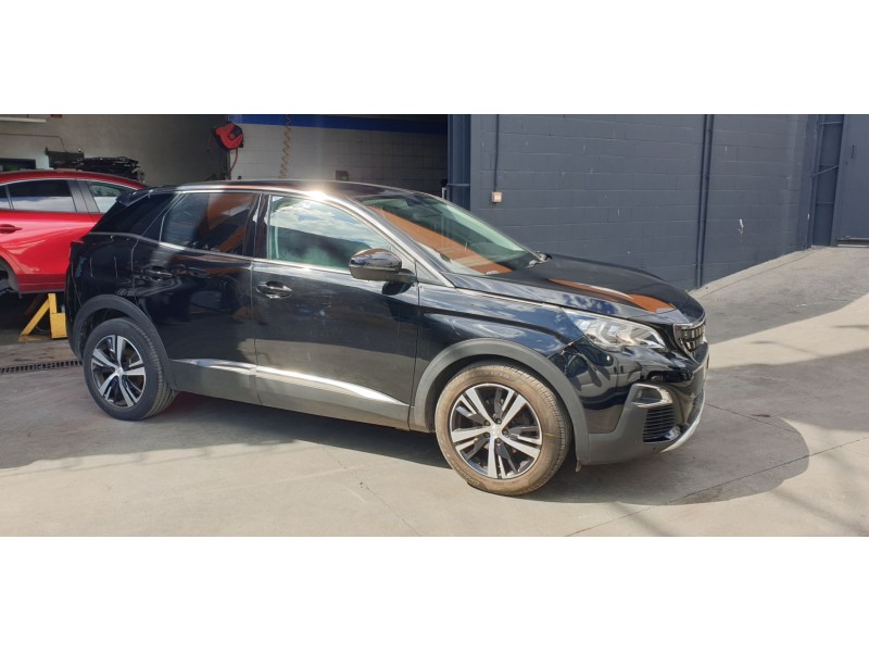 peugeot 3008 del año 2020