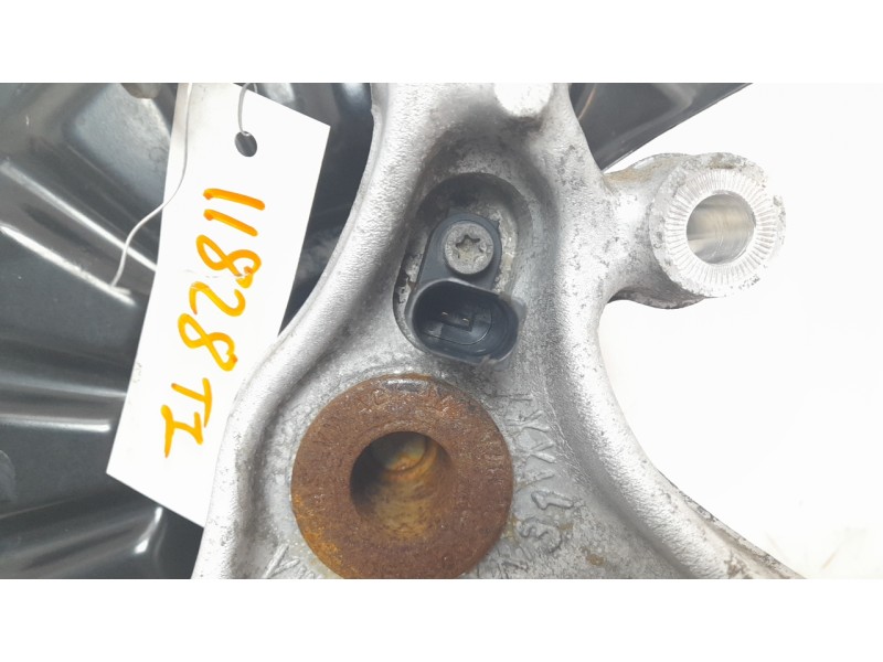 Recambio de mangueta trasera izquierda para volkswagen touran (5t1) edition bmt referencia OEM IAM 5QA505433D  