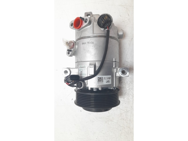 Recambio de compresor aire acondicionado para hyundai i30 (pd) tecno mild-hybrid referencia OEM IAM 97701G4700  