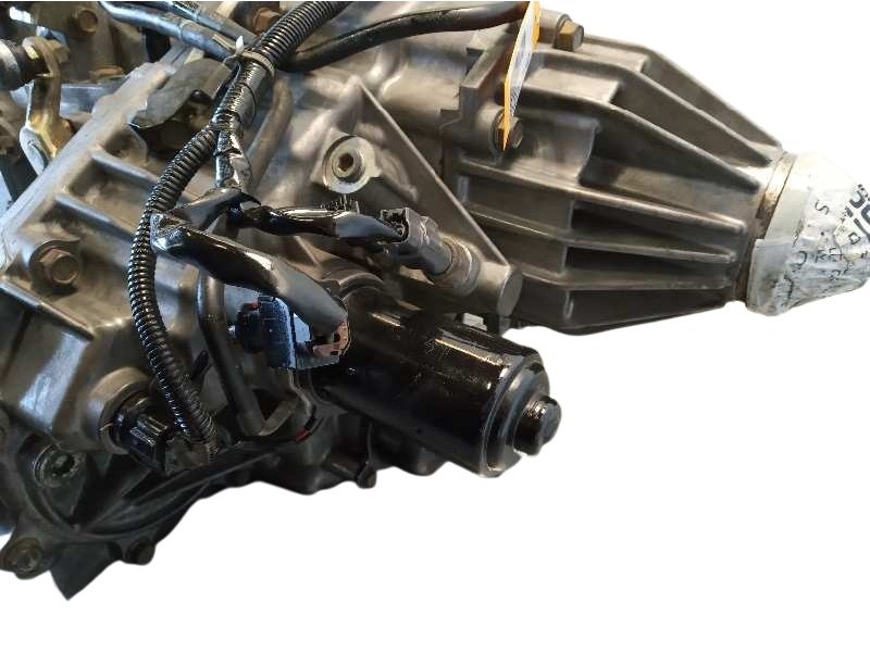 Recambio de caja cambios para nissan pathfinder (r51) 2.5 dci diesel cat referencia OEM IAM 32100CD300  