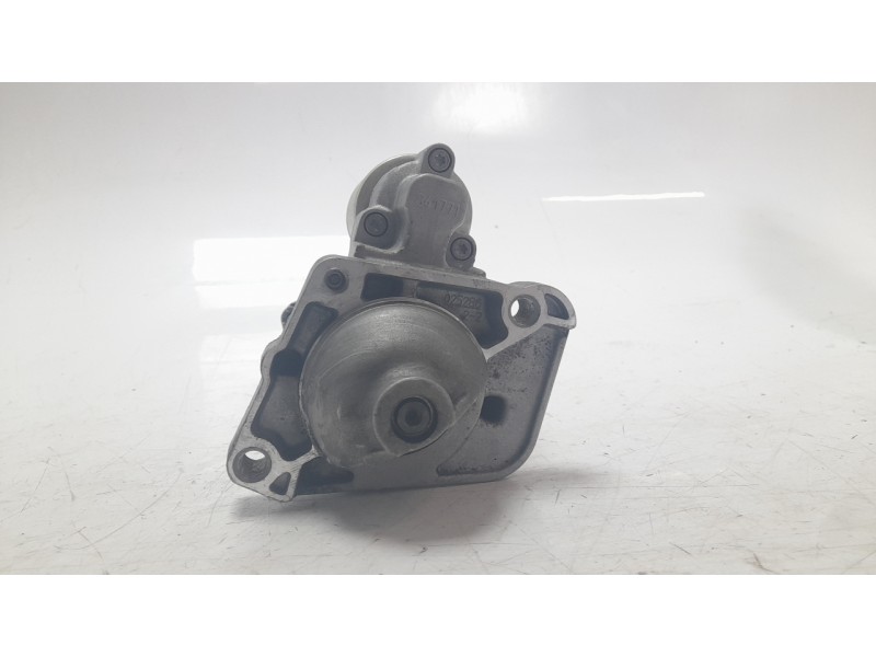 Recambio de motor arranque para renault express furgoneta/monovolumen 1.5 blue dci 75 (f6aa) referencia OEM IAM 233003759R  ARF5