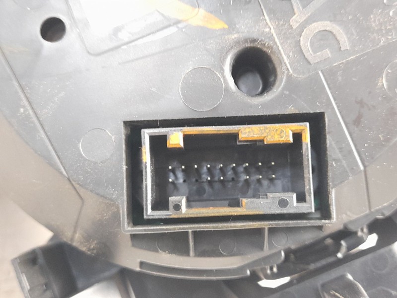 Recambio de cuadro instrumentos para volkswagen touran (5t1) edition bmt referencia OEM IAM 5TA920741E  