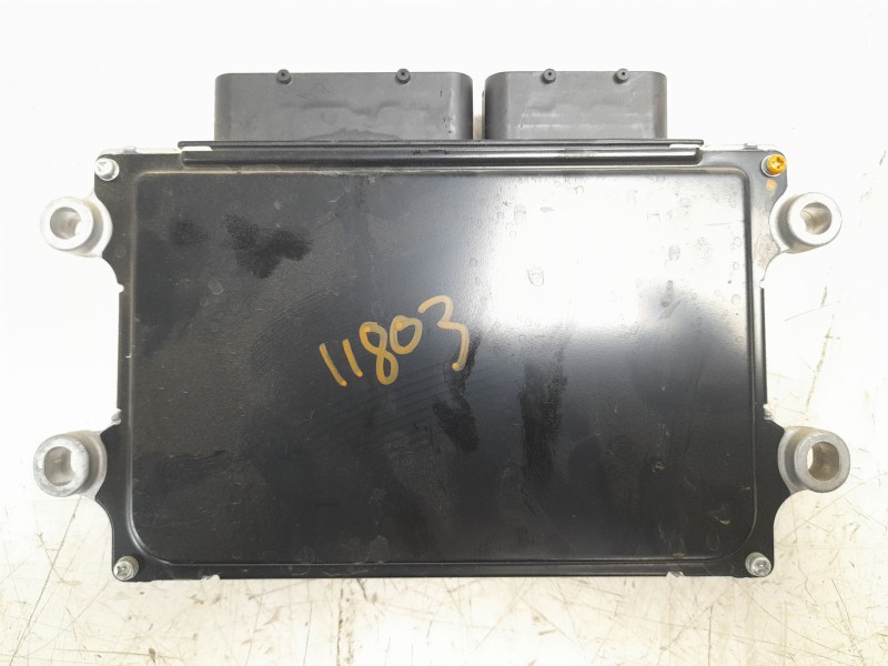 Recambio de centralita motor uce para mazda cx-3 100 aniversario referencia OEM IAM D09V675U0  