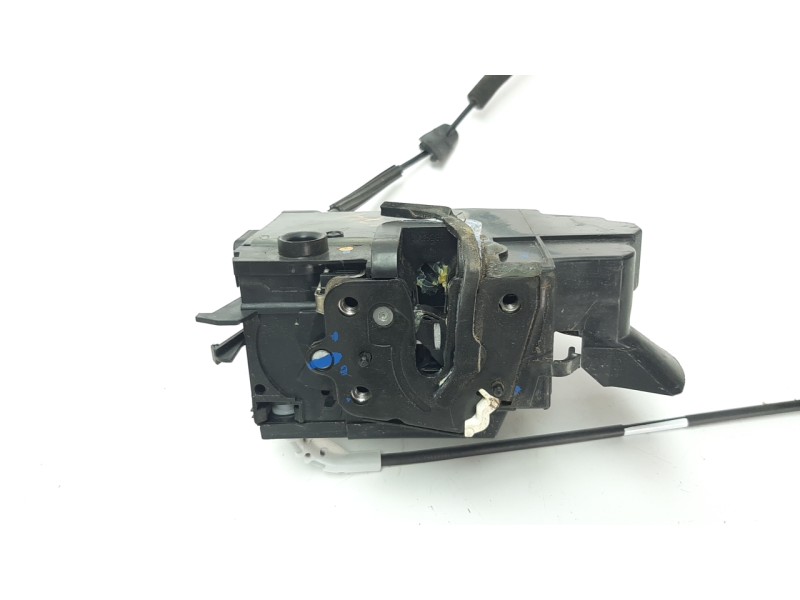 Recambio de cerradura puerta delantera derecha para peugeot 308 1.2 12v e-thp referencia OEM IAM 9810309380  