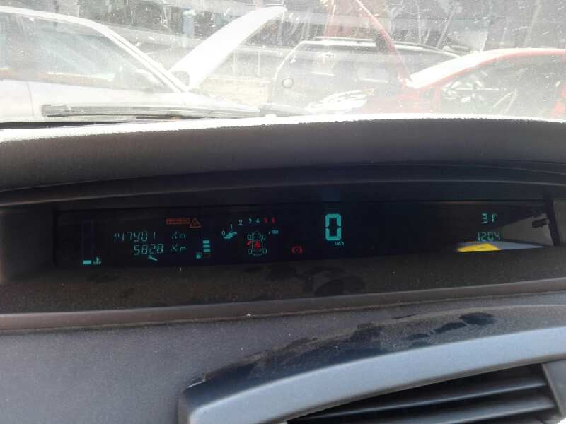 renault scenic ii del año 2004