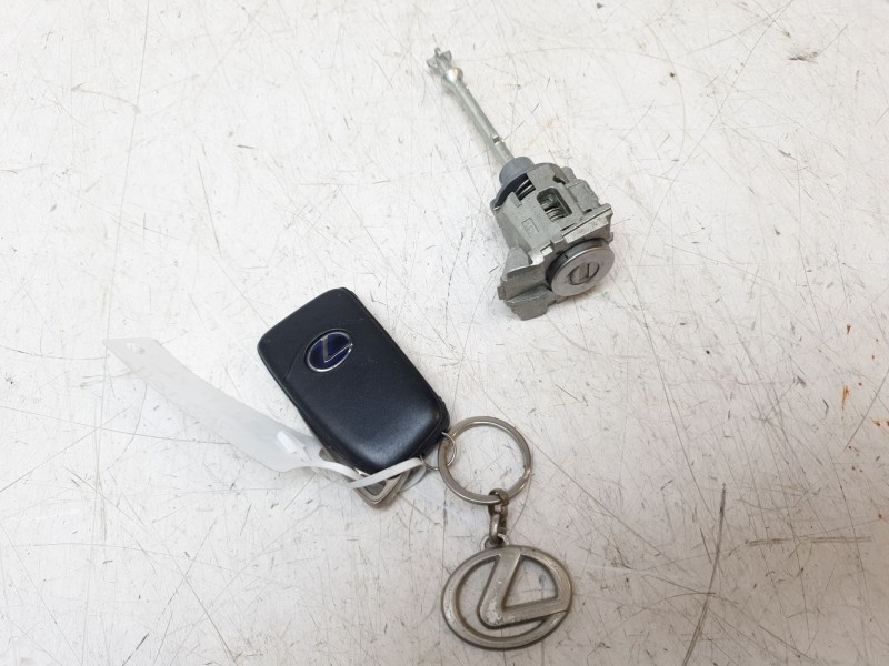 Recambio de conmutador de arranque para lexus xe2 is300h referencia OEM IAM 45020053  