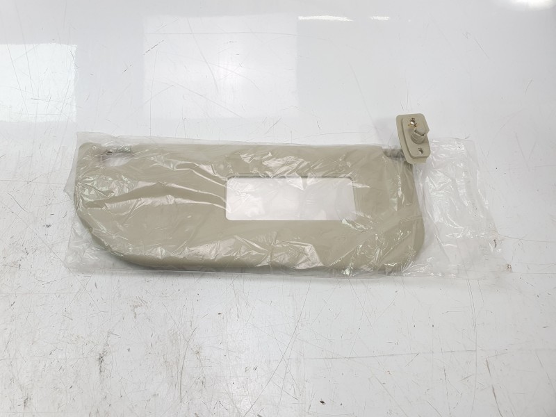 Recambio de parasol derecho para invicta metro pick up electrico referencia OEM IAM PARASOLDERECHO  