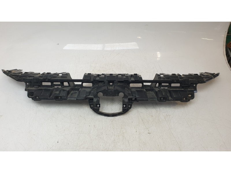Recambio de travesaño superior para toyota rav 4 v (_a5_, _h5_) 2.5 hybrid (axah52) referencia OEM IAM TRAVESAÑO  