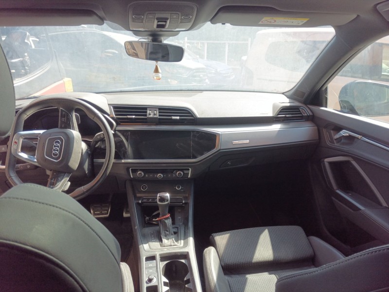 audi q3 sportback (f3n) del año 2022