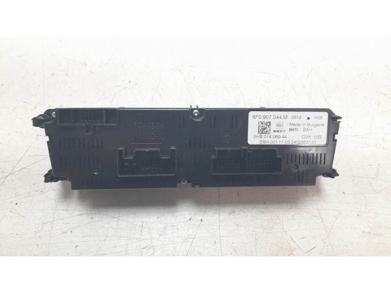 Recambio de mando climatizador para seat ibiza v (kj1, kjg) 1.0 tsi referencia OEM IAM 6F0907044M  