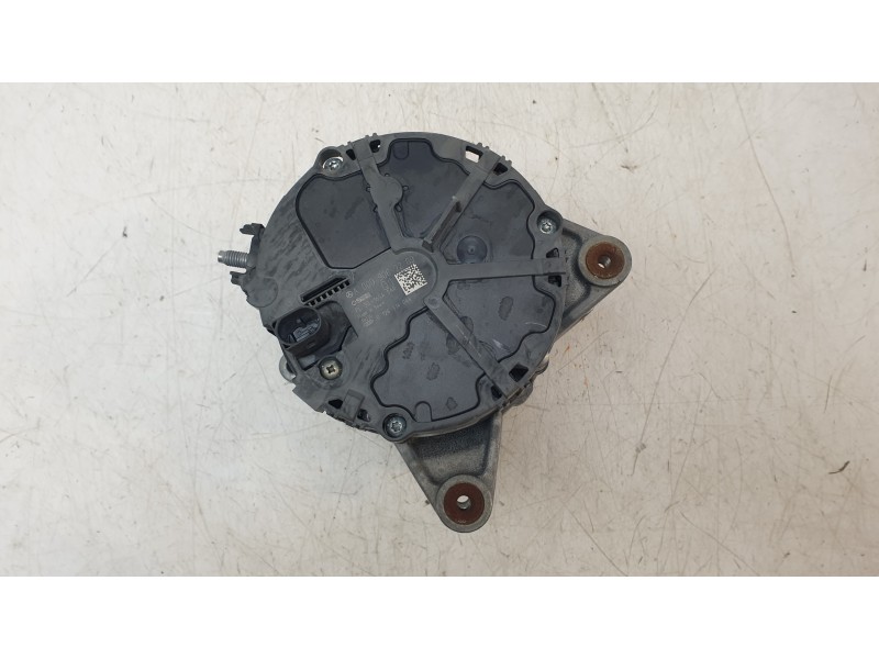 Recambio de alternador para mercedes-benz cla (c118) cla 200 4-matic (118.388) referencia OEM IAM A0009062209  