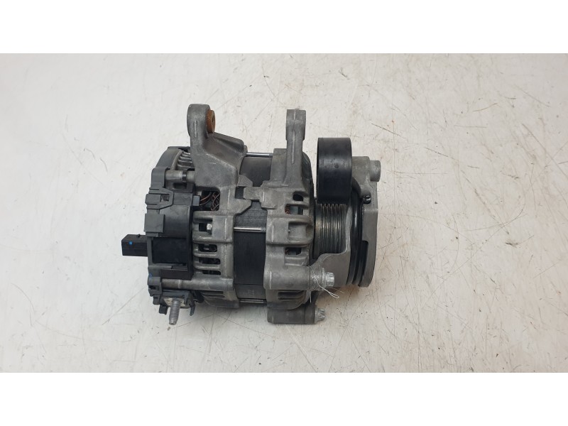 Recambio de alternador para mercedes-benz cla (c118) cla 200 4-matic (118.388) referencia OEM IAM A0009062209  