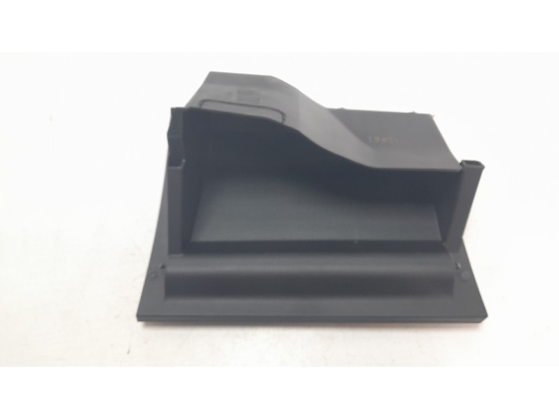 Recambio de guantera para subaru solterra yeam15 solterra referencia OEM IAM 15367758EU  