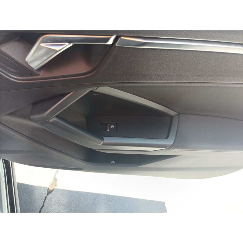 Recambio de mando elevalunas delantero derecho para audi q3 sportback (f3n) 35 tdi referencia OEM IAM   