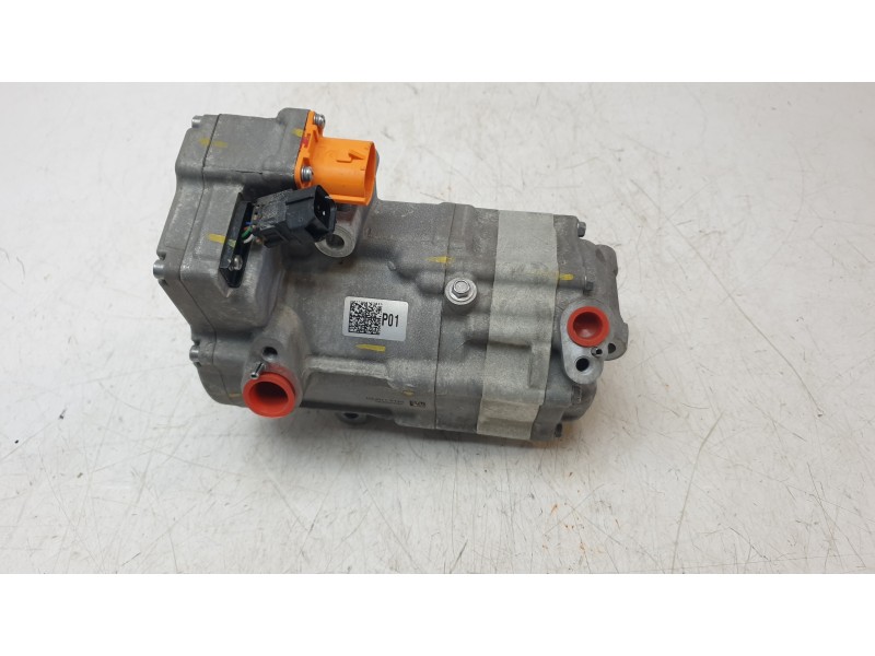 Recambio de compresor aire acondicionado para hyundai kona (os, ose, osi) 1.6 gdi hybrid referencia OEM IAM 97701CM000  