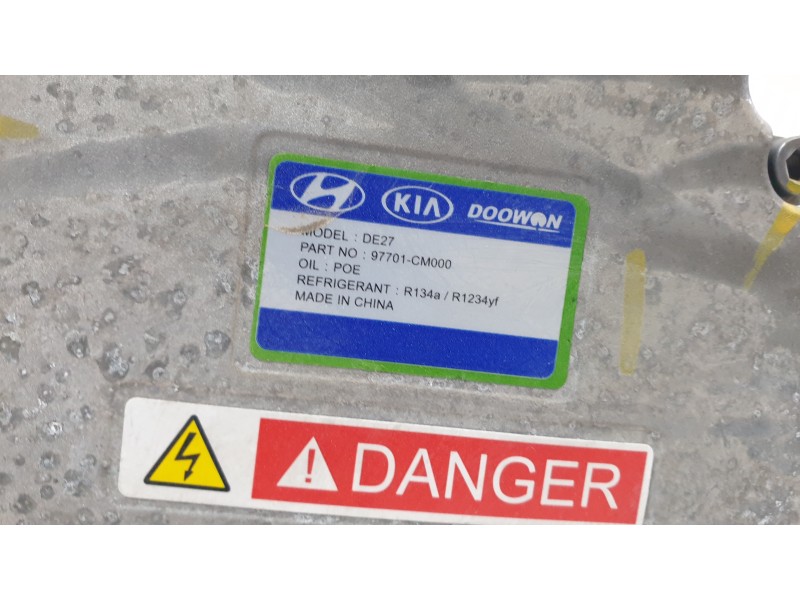 Recambio de compresor aire acondicionado para hyundai kona (os, ose, osi) 1.6 gdi hybrid referencia OEM IAM 97701CM000  
