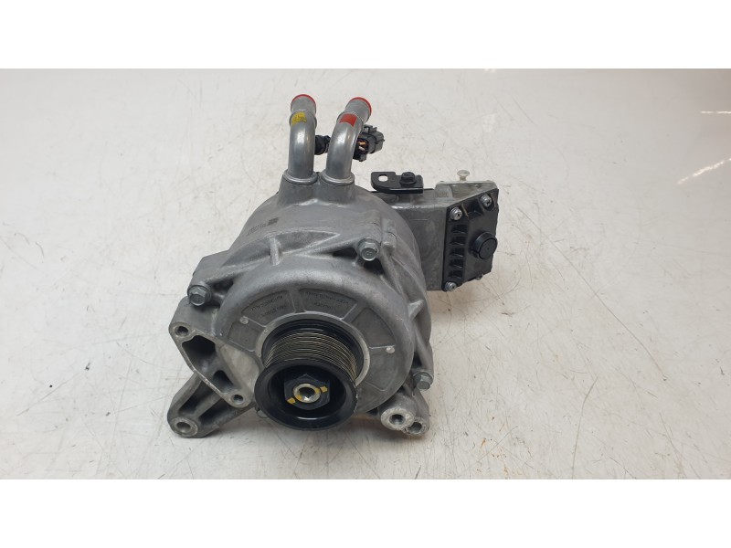 Recambio de alternador para hyundai kona (os, ose, osi) 1.6 gdi hybrid referencia OEM IAM 3739003900  