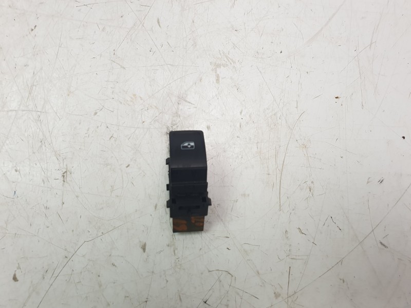 Recambio de mando elevalunas delantero derecho para volkswagen polo vi (ae1) life referencia OEM IAM 5G0959855K  