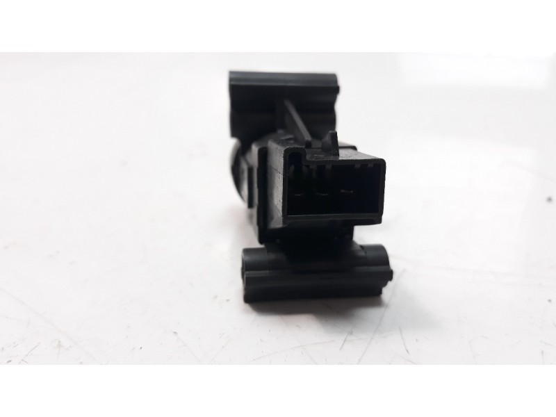 Recambio de interruptor para ford kuga (cbv) 2.0 tdci cat referencia OEM IAM 5L2T9341AA  