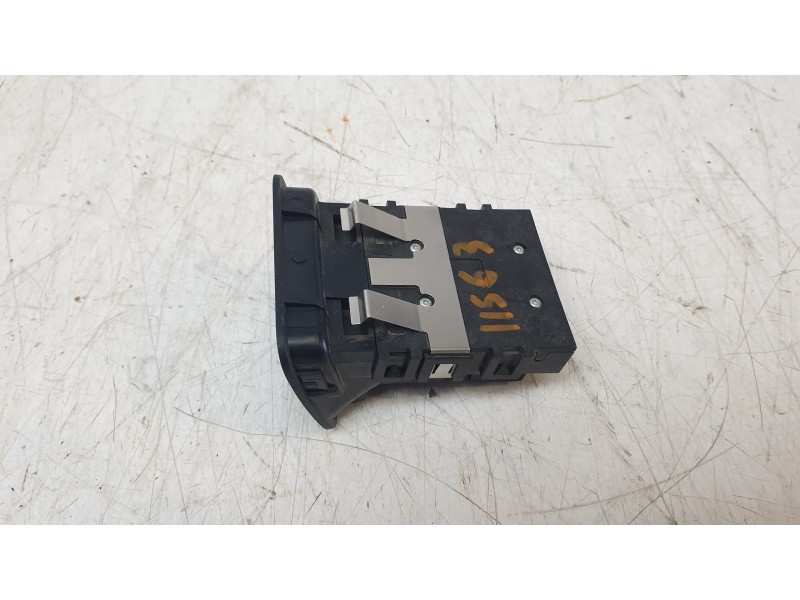 Recambio de palanca freno para mercedes-benz clase a (w176) 1.8 cdi cat referencia OEM IAM 24690504519107  