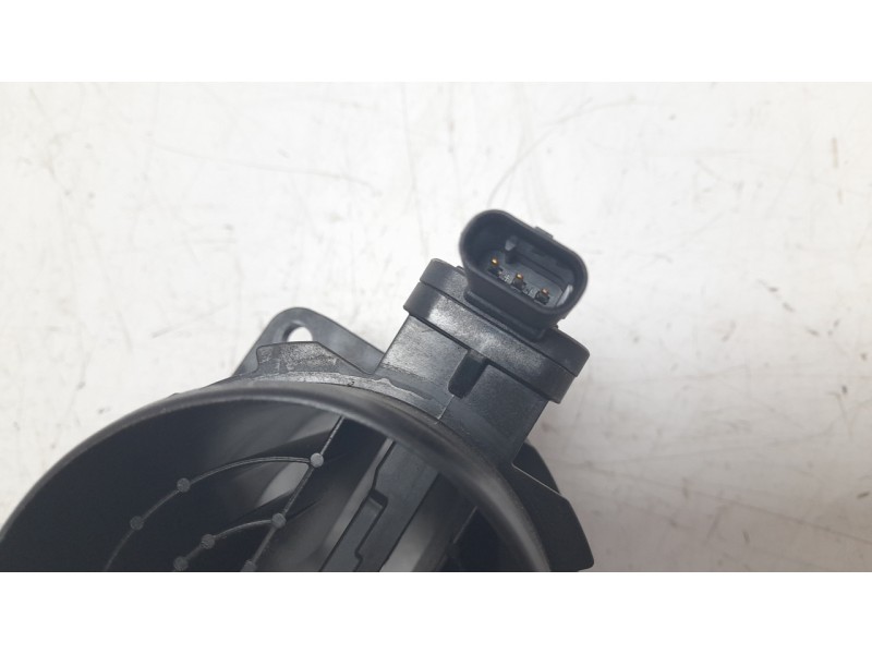 Recambio de caudalimetro para seat leon sportstourer (kl8, kld) 2.0 tdi referencia OEM IAM 05L906461B  