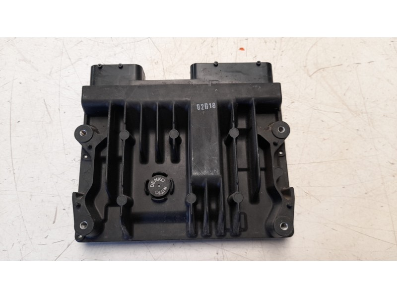 Recambio de centralita motor uce para toyota corolla station wagon (_e21_) 2.0 hybrid (mzeh12) referencia OEM IAM 8966602750  