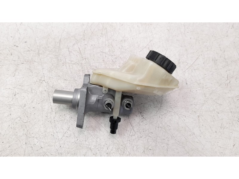 Recambio de bomba freno para land rover evoque 2.0 turbo cat referencia OEM IAM LR067017  