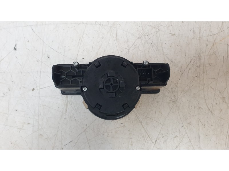 Recambio de mando luces para mercedes-benz clase a (w176) 1.8 cdi cat referencia OEM IAM A2129050651  