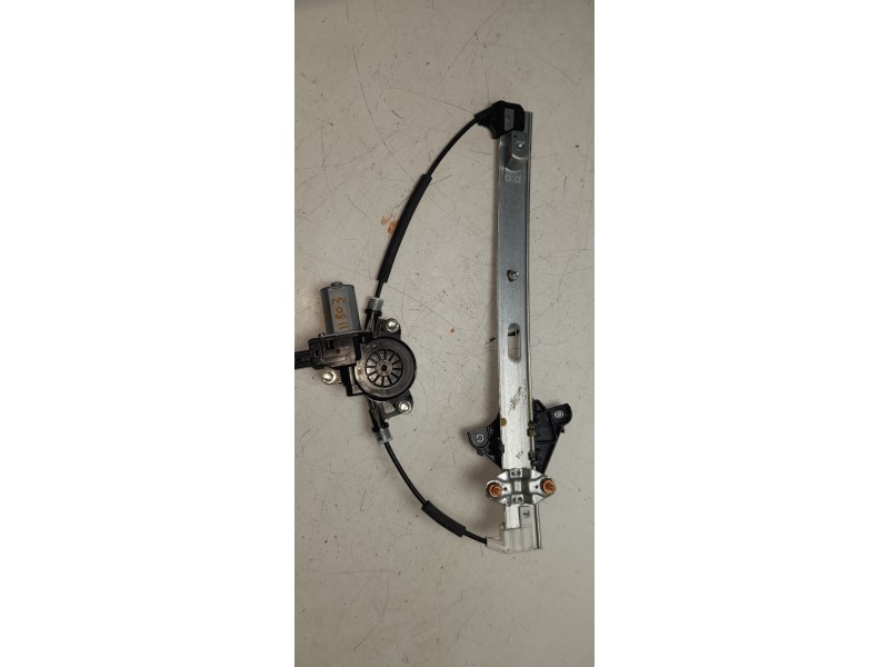 Recambio de elevalunas delantero derecho para mazda cx-3 100 aniversario referencia OEM IAM D10E58590B  