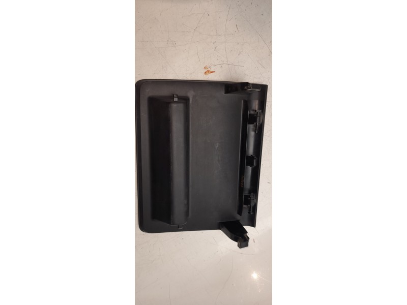 Recambio de guantera para peugeot rifter 1.5 bluehdi 100 referencia OEM IAM 16356872ZD  