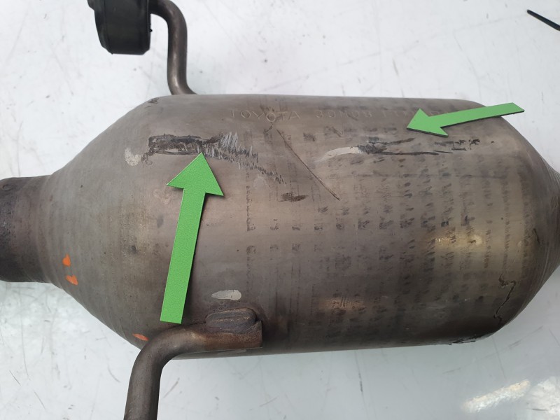 Recambio de catalizador para toyota yaris hybrid active referencia OEM IAM FB1  