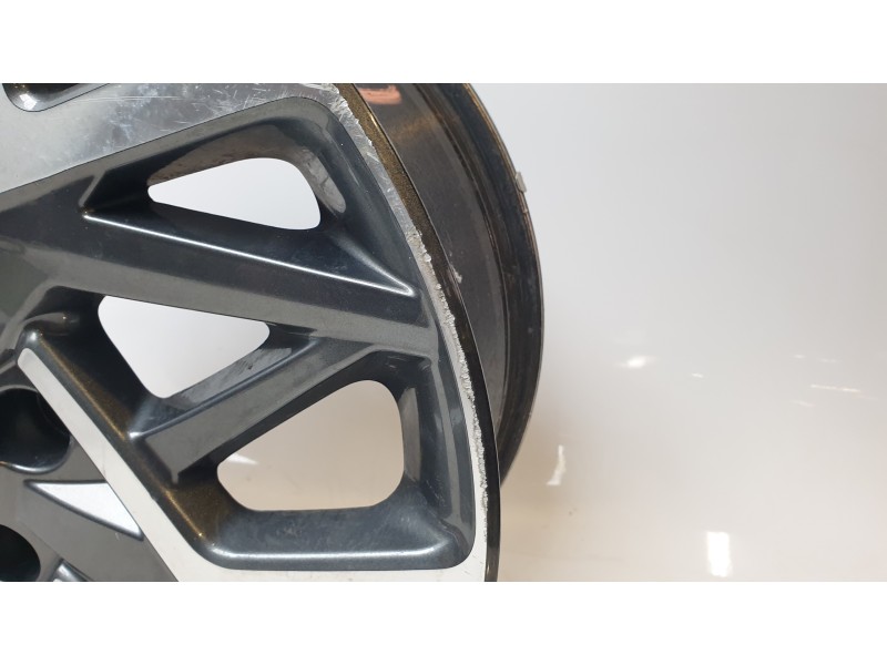 Recambio de llanta para hyundai kona (os, ose, osi) 1.6 gdi hybrid referencia OEM IAM 52910CM300  
