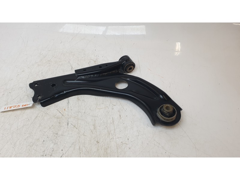 Recambio de brazo suspension delantero derecho para peugeot 3008 allure pack referencia OEM IAM 9846329080  