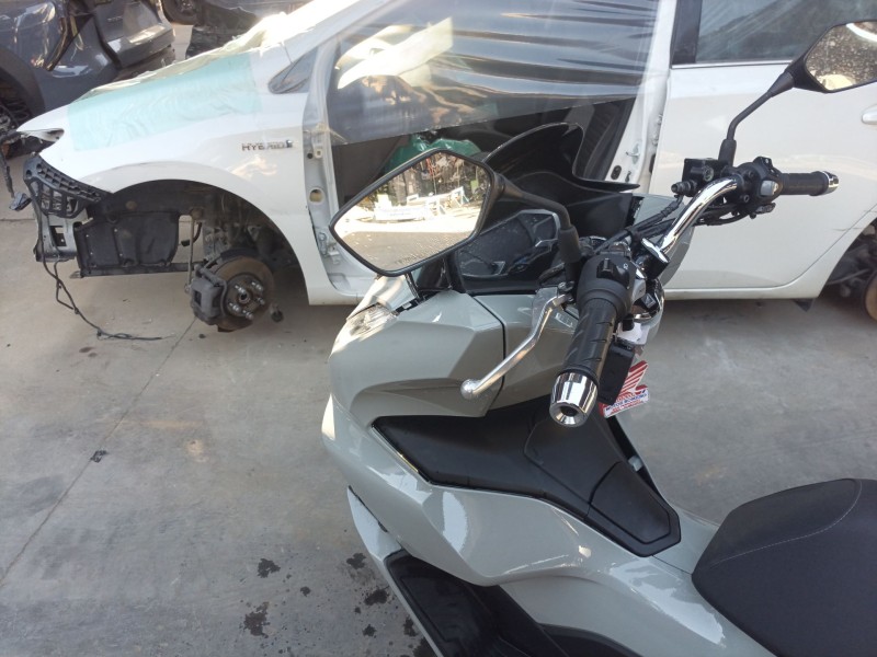 Recambio de retrovisor izquierdo para honda pcx pcx 125 (jk05) referencia OEM IAM   