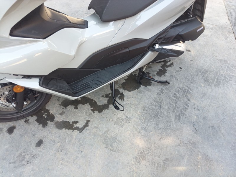 Recambio de caballete lateral para honda pcx pcx 125 (jk05) referencia OEM IAM   