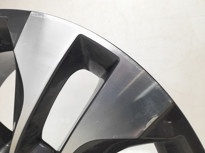 Recambio de llanta para dr dr 5.0 suv 1.5 referencia OEM IAM J683101010A  