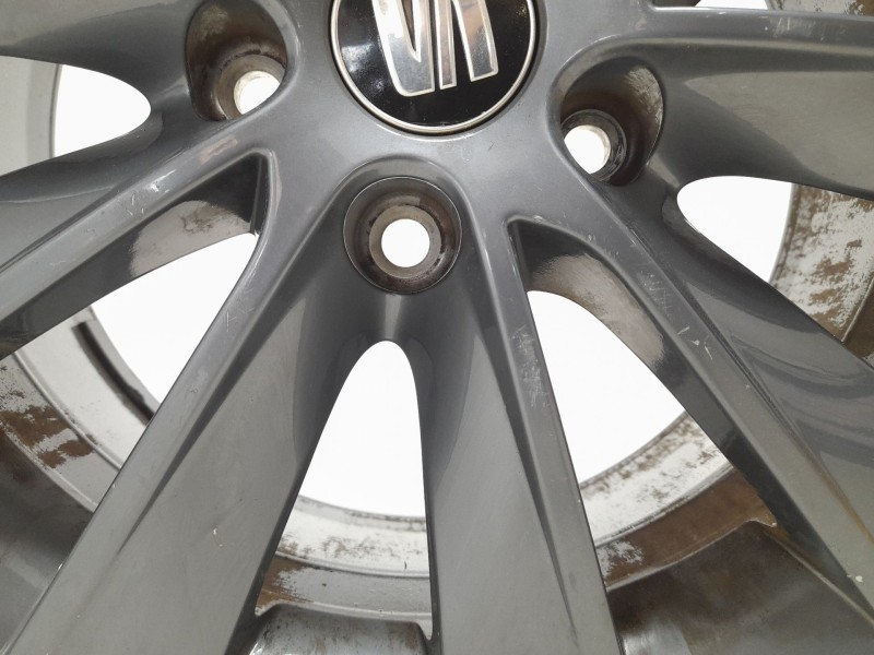 Recambio de llanta para seat leon (5f1) 1.5 tsi referencia OEM IAM 5F0601025A  