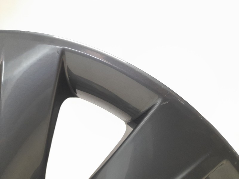 Recambio de llanta para seat leon (5f1) 1.5 tsi referencia OEM IAM 5F0601025A  