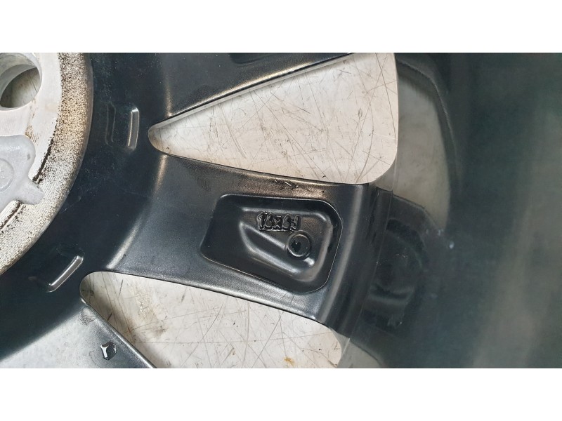 Recambio de llanta para toyota yaris (_p21_, _pa1_, _ph1_) 1.5 (mxpa11) referencia OEM IAM 42611K0040  