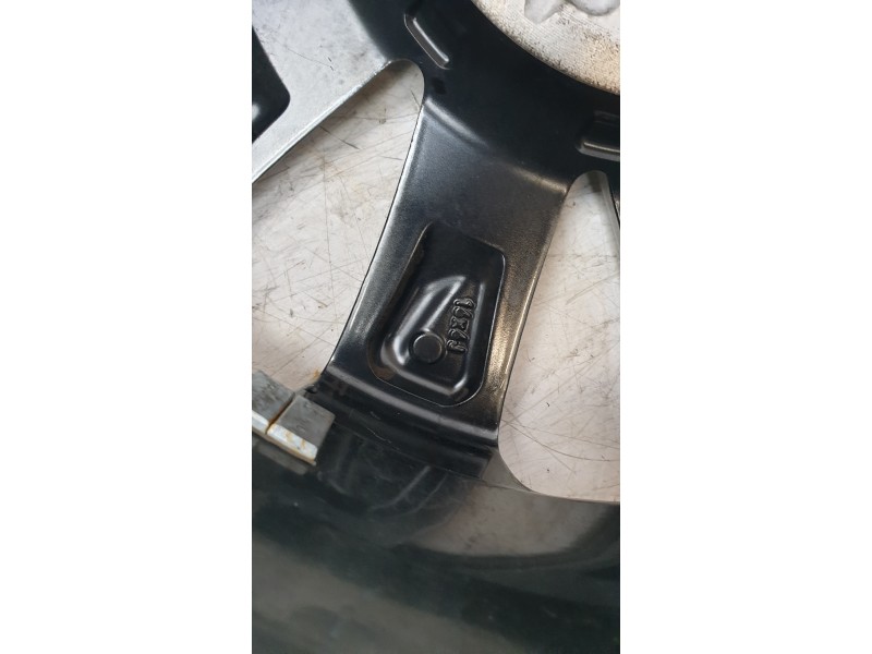 Recambio de llanta para toyota yaris (_p21_, _pa1_, _ph1_) 1.5 (mxpa11) referencia OEM IAM 42611K0040  