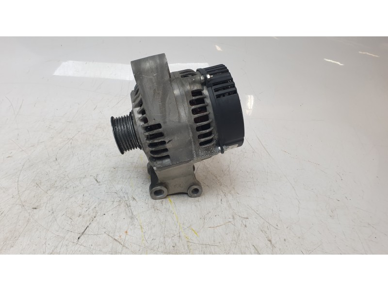 Recambio de alternador para ford focus i (daw, dbw) 1.6 16v referencia OEM IAM 63321679  ALF460103HQ