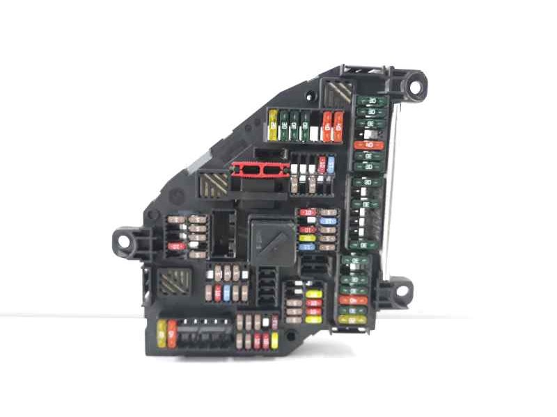 Recambio de caja reles / fusibles para bmw serie 5 lim. (f10) 530d referencia OEM IAM 61149177773  