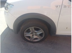 Recambio de aletin delantero izquierdo para dacia sandero ii tce 90 lpg (b8m1) referencia OEM IAM   