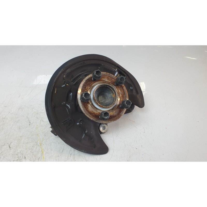 Recambio de mangueta trasera derecha para mercedes-benz clase gla (w156) gla 200 cdi (156.908) referencia OEM IAM 2460406  