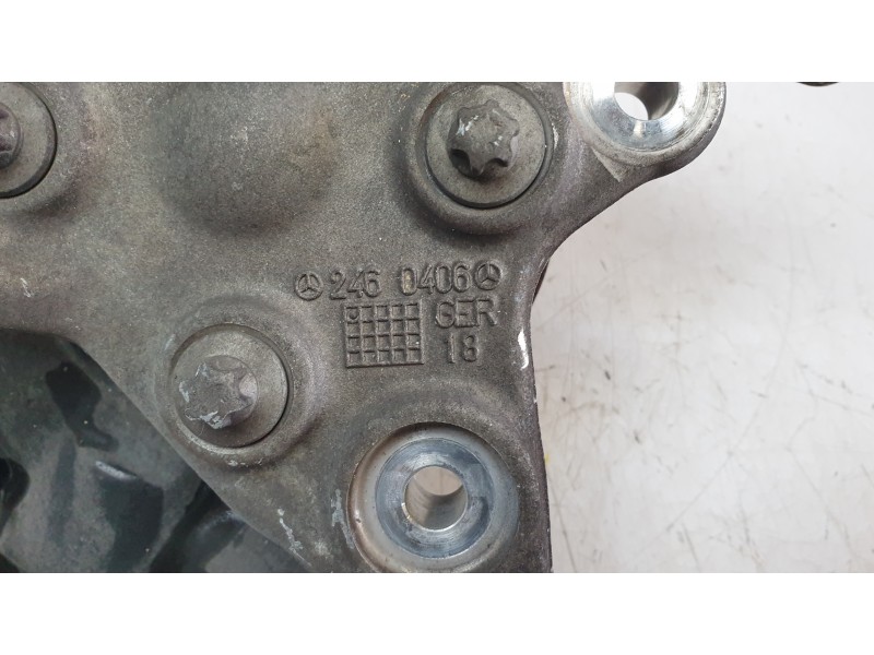 Recambio de mangueta trasera derecha para mercedes-benz clase gla (w156) gla 200 cdi (156.908) referencia OEM IAM 2460406  