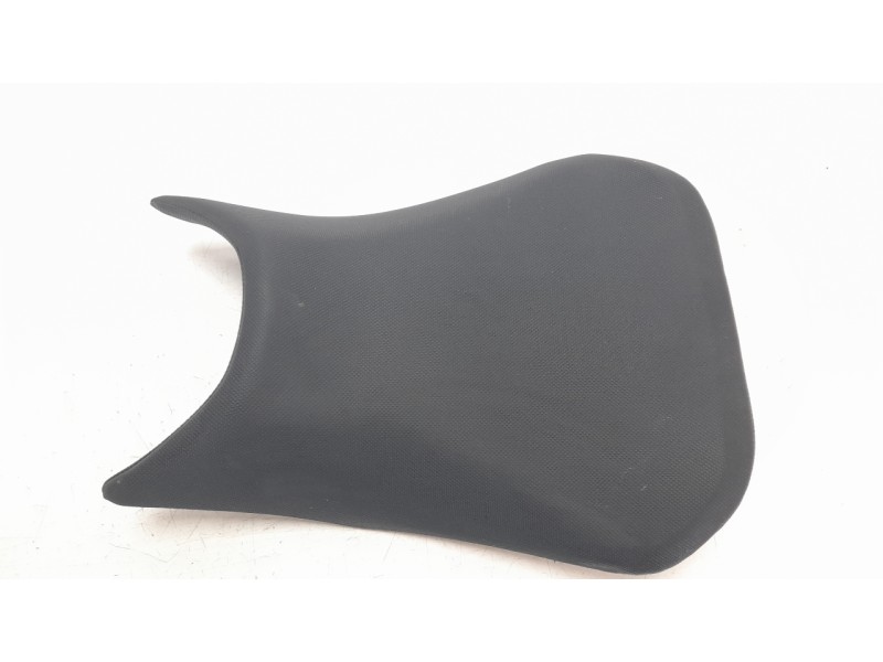 Recambio de asiento delantero para honda cb 750 hornet referencia OEM IAM 77100MLEC00ZA  